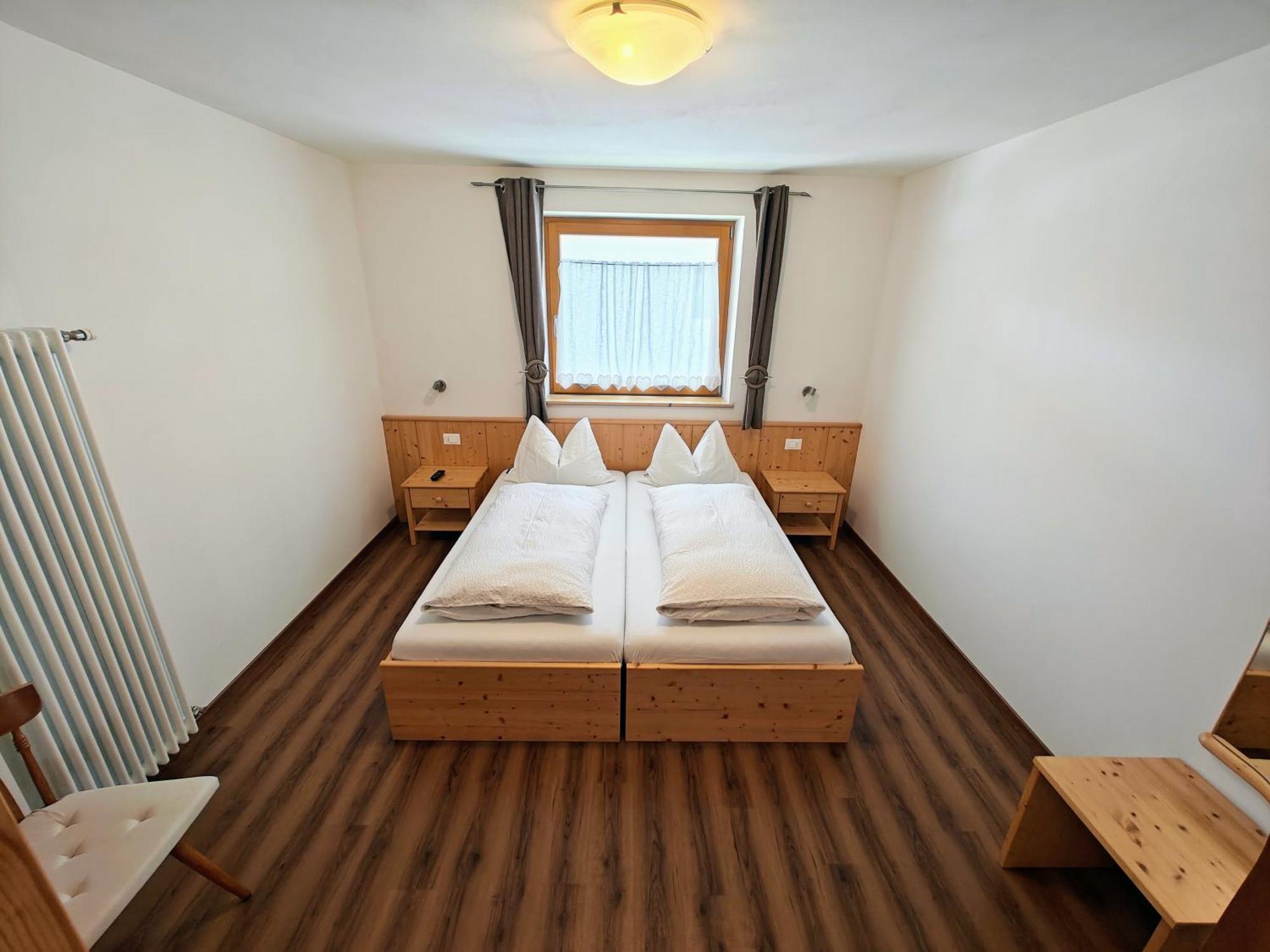 Apartments Brunella La Villa (Trentino Alto Adige) Quarto foto