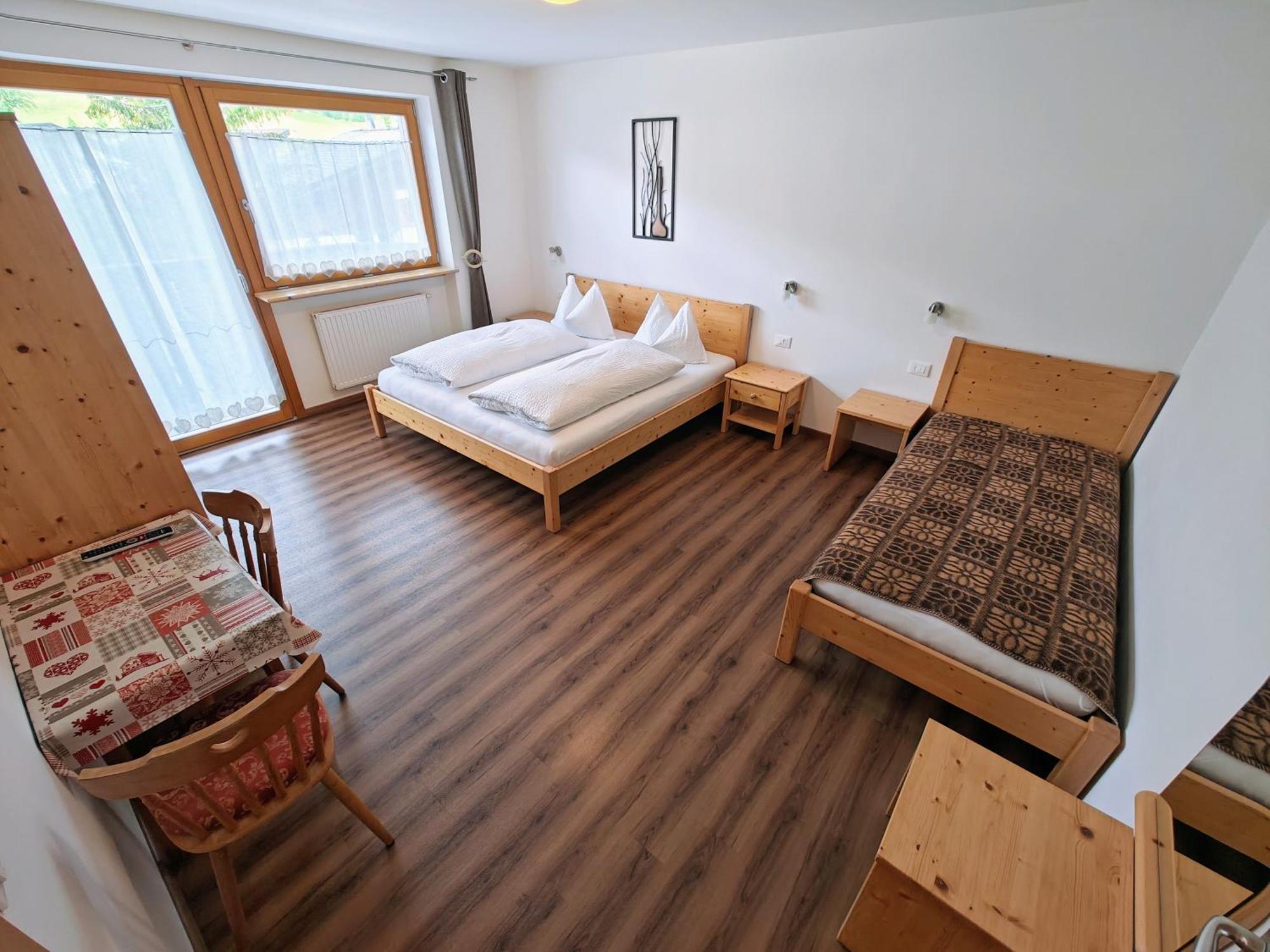 Apartments Brunella La Villa (Trentino Alto Adige) Quarto foto